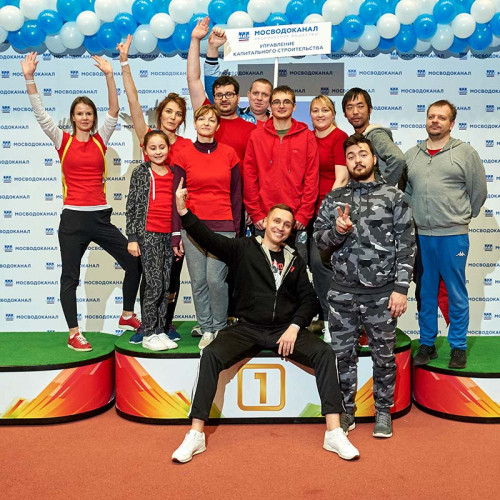 Пьедестал почета