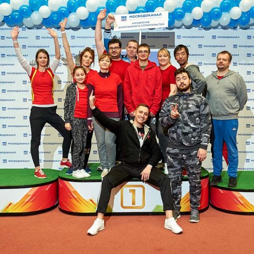 Пьедестал почета