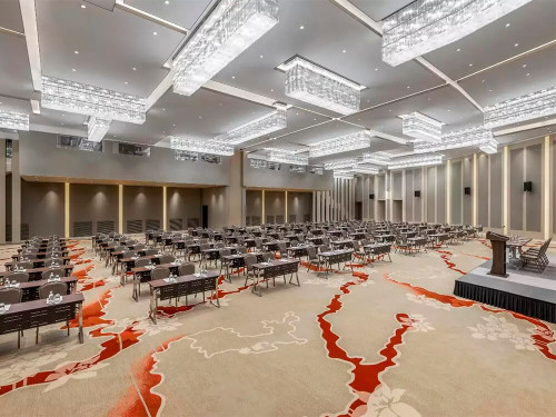 Аренда зала "Пекин" в Soluxe Hotel. До 800 чел.