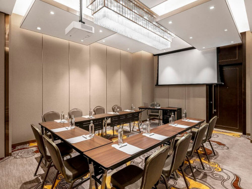 Аренда зала «Шэньчжэнь» в Soluxe Hotel. До 67 чел.