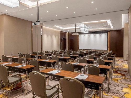 Аренда зала «Янцзы» в Soluxe Hotel. До 95 чел.